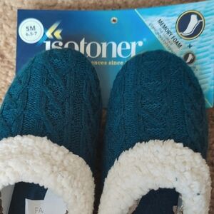 Isotoner Dark Teal Slippers Small 6.5-7
